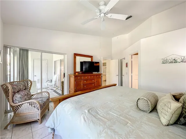 470 Bermuda Cove Way # 303, Naples, Florida 34110