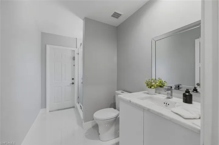pool bathroom