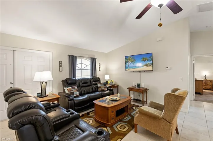 228 Se Van Loon Ter, Cape Coral, Florida 33990
