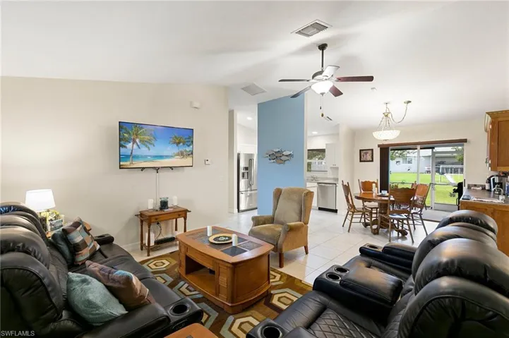 228 Se Van Loon Ter, Cape Coral, Florida 33990