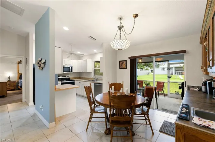 228 Se Van Loon Ter, Cape Coral, Florida 33990