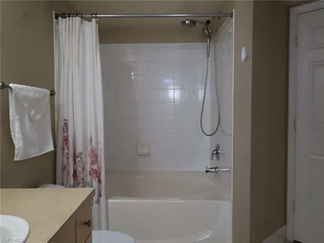 8754 River Homes Ln 8306, Bonita Springs, Florida 34135