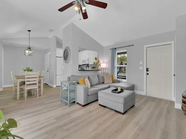 16259  Willow Stream  LN, North Fort Myers, FL 33917