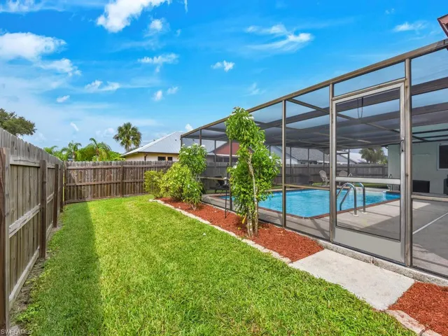 16259  Willow Stream  LN, North Fort Myers, FL 33917