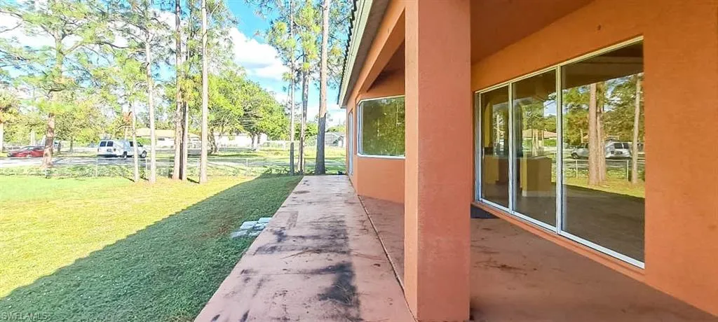 6225  Green  BLVD, Naples, FL 34116