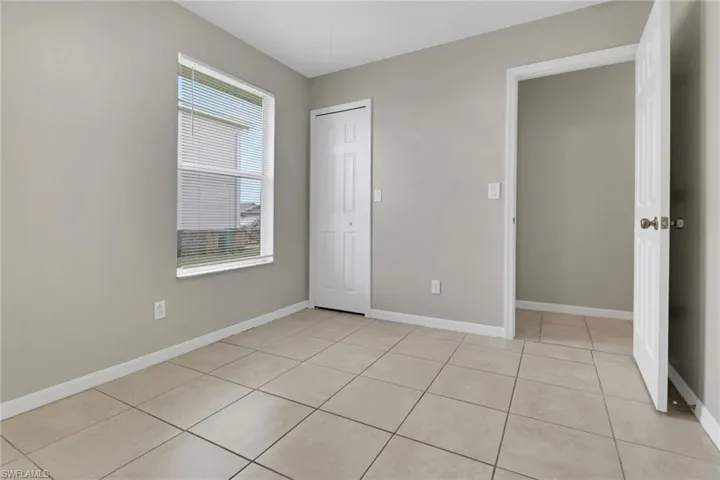 1121 SW 9th  AVE, Cape Coral, FL 33991