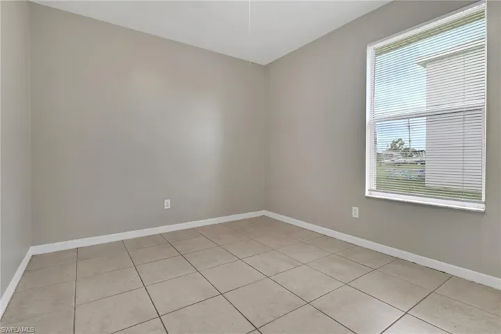 1121 SW 9th  AVE, Cape Coral, FL 33991