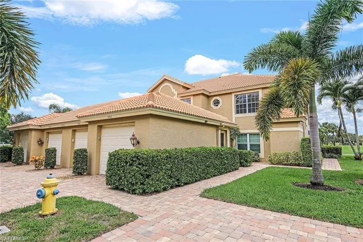 28048 Cavendish Ct 5904, Bonita Springs, Florida 34135