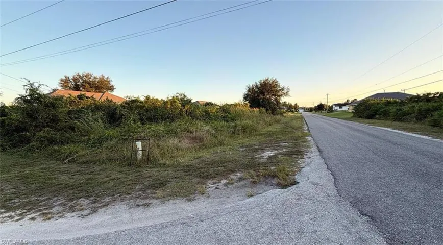 3219 37th St Sw, Lehigh Acres, Florida 33976