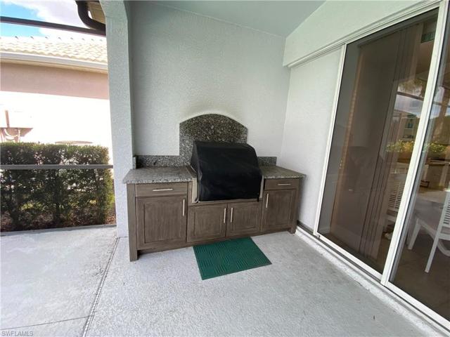 Outdoor grill