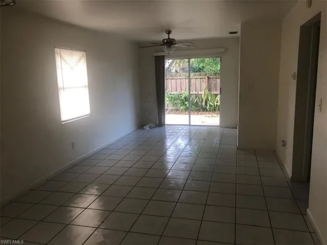 4751 25th Pl Sw C, Naples, Florida 34116