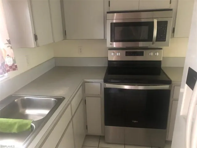 4751 25th Pl Sw C, Naples, Florida 34116