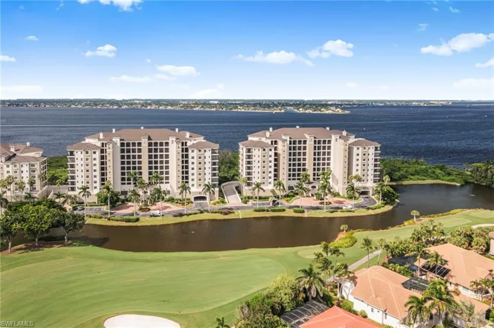 11620 Court Of Palms 202, Fort Myers, Florida 33908