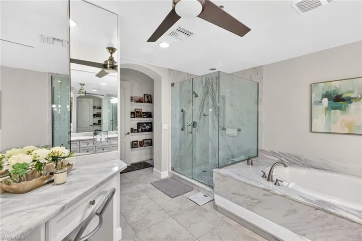 11620 Court Of Palms 202, Fort Myers, Florida 33908