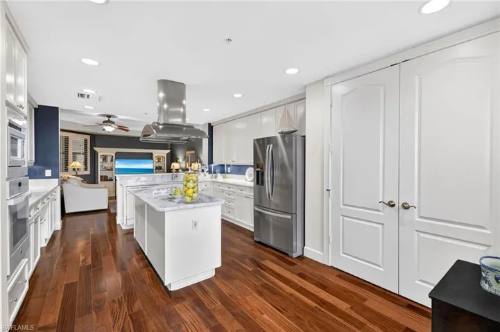 11620 Court Of Palms 202, Fort Myers, Florida 33908