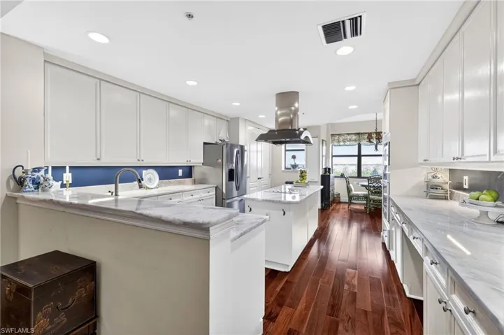 11620 Court Of Palms 202, Fort Myers, Florida 33908