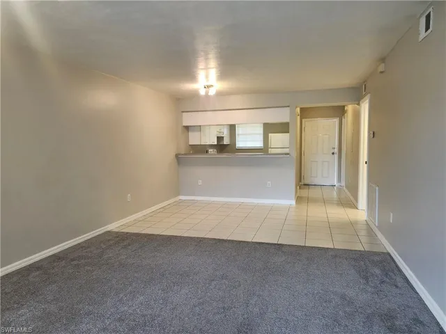 621 Sw 47th Ter 103, Cape Coral, Florida 33914