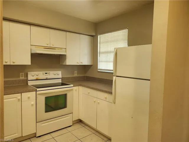621 Sw 47th Ter 103, Cape Coral, Florida 33914