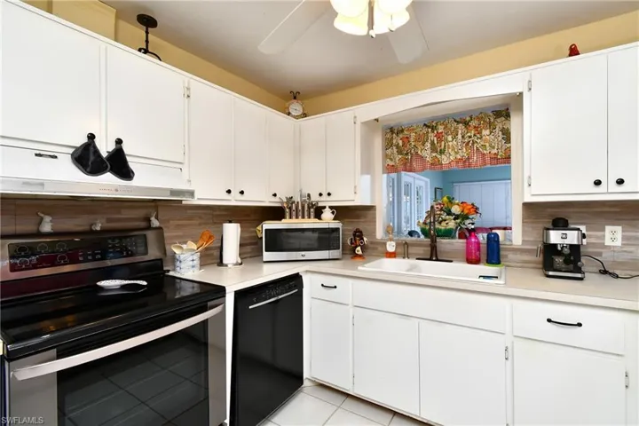 1701 Ridgecrest St, Lehigh Acres, Florida 33936