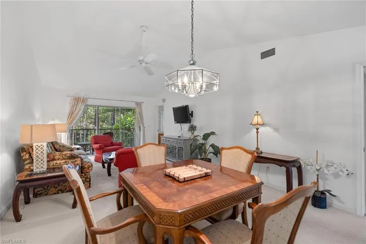 3581 County Barn Rd 203, Naples, Florida 34112