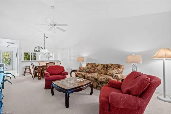 3581 County Barn Rd 203, Naples, Florida 34112
