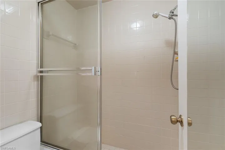 3581 County Barn Rd 203, Naples, Florida 34112