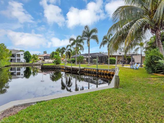 Long Seawall On Rear Of Property