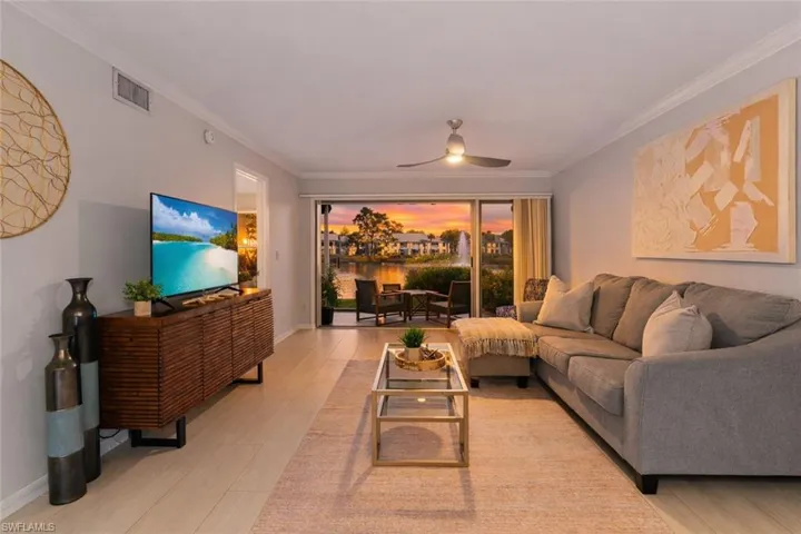 816 Gulf Pavilion Dr # 102, Naples, Florida 34108