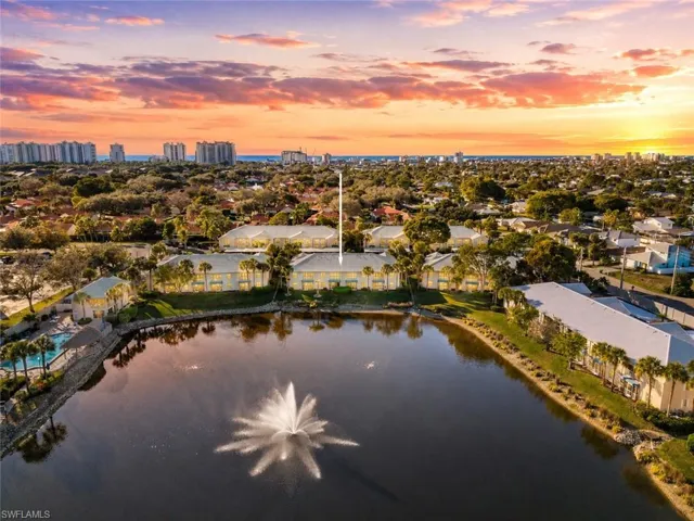 816 Gulf Pavilion Dr # 102, Naples, Florida 34108