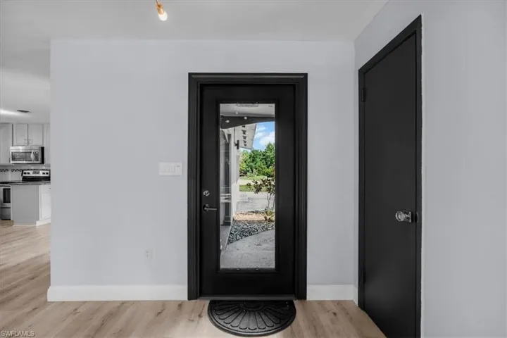 1380 Stadler Dr, Fort Myers, Florida 33901