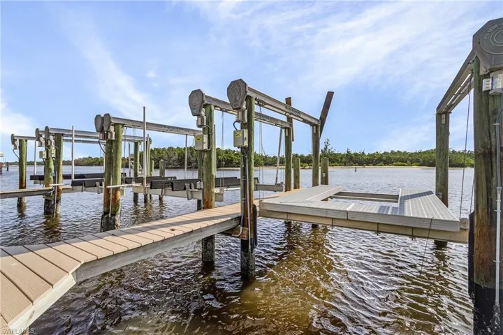 A boaters dream! Dock slip with a lift is included with the condo.  Gulf access just minutes away with no bridges. Forgot to mention the fabulous fishing you will experience from here!