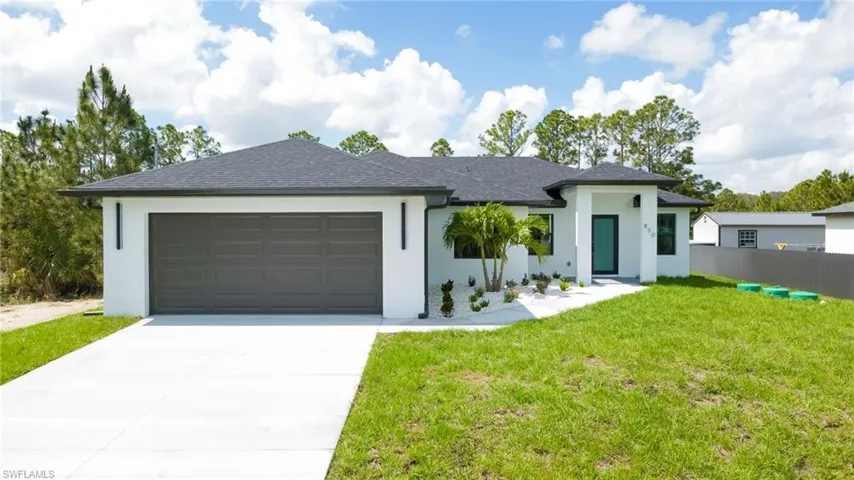 850  Foxtail  ST, Lehigh Acres, FL 33974