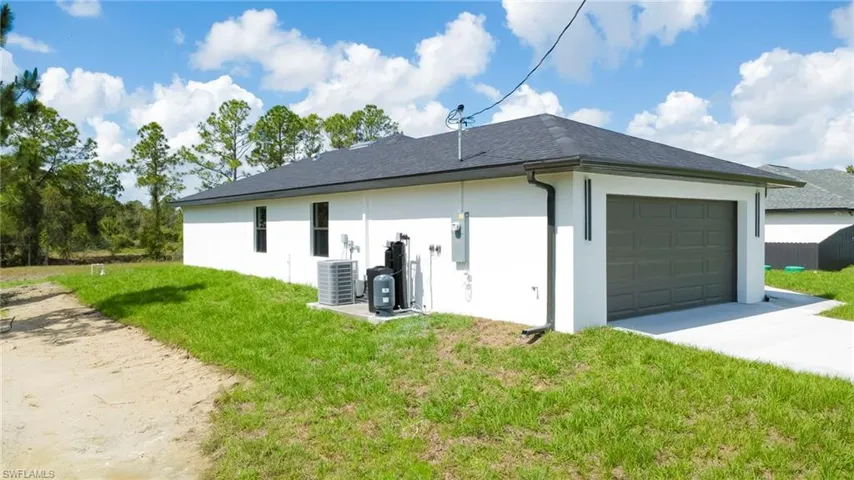 850  Foxtail  ST, Lehigh Acres, FL 33974