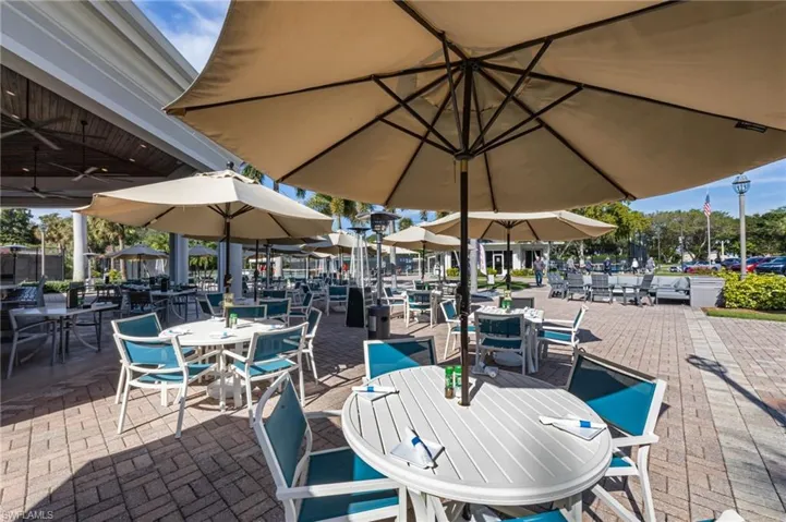 1505 Clermont Dr B202, Naples, Florida 34109