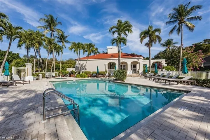 Clermont Neighborhood Pool