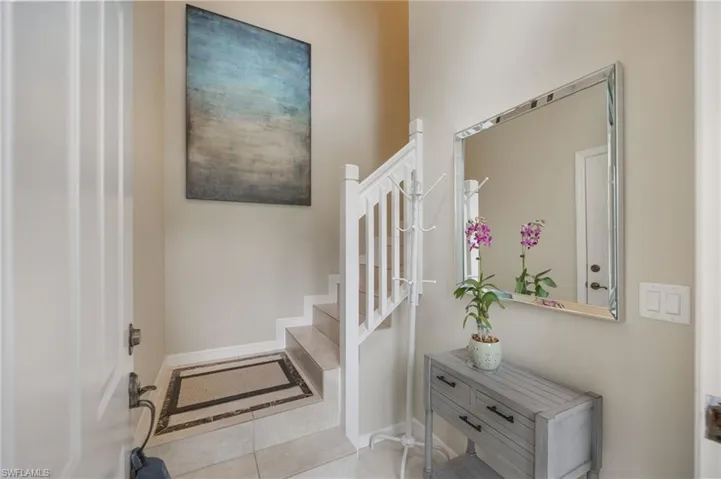 1505 Clermont Dr B202, Naples, Florida 34109