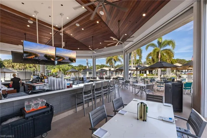 1505 Clermont Dr B202, Naples, Florida 34109