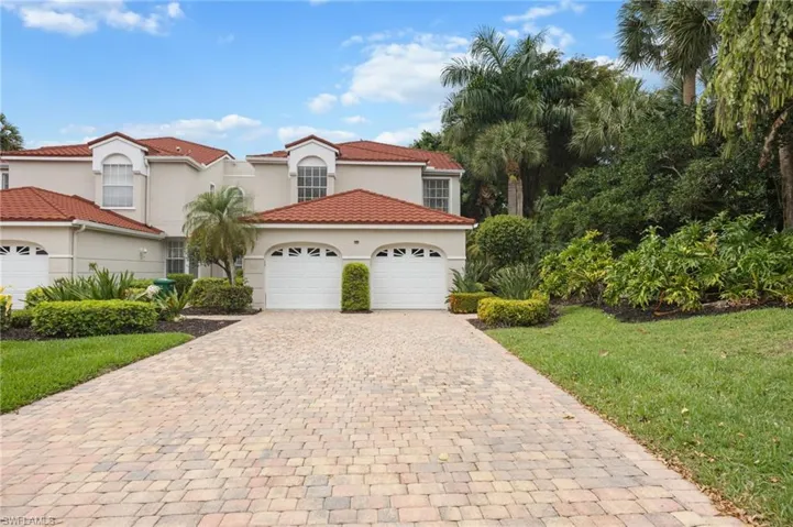 1505 Clermont Dr B202, Naples, Florida 34109