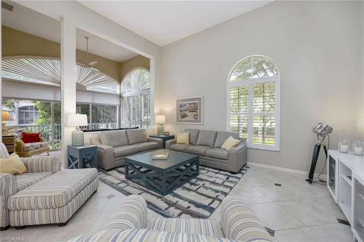 1505 Clermont Dr B202, Naples, Florida 34109