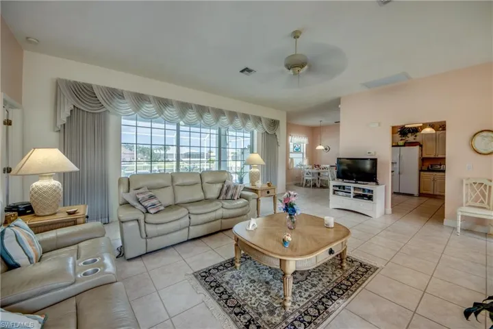 2532 Shelby Pkwy, Cape Coral Fl 33904