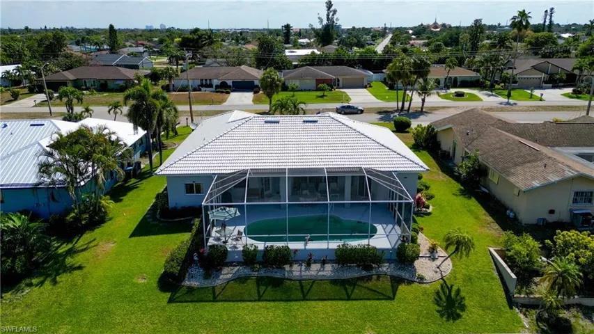 2532 Shelby Pkwy, Cape Coral Fl 33904