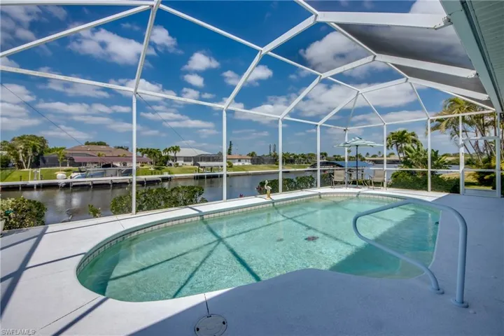 2532 Shelby Pkwy, Cape Coral Fl 33904