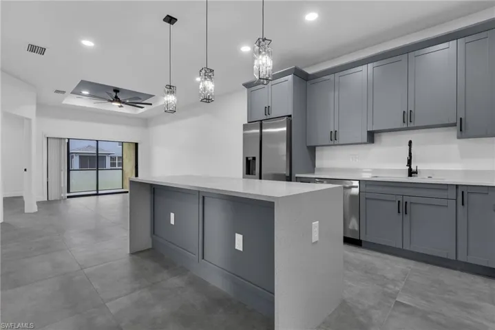 2625/2627 Sunniland Blvd, Lehigh Acres, Florida 33971