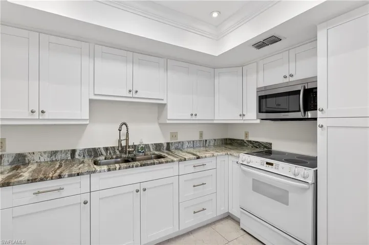 3916 Se 11th Pl 503, Cape Coral, Florida 33904
