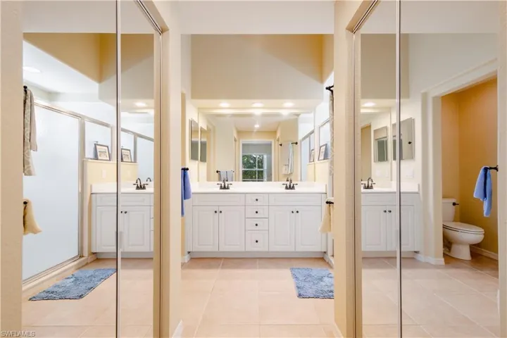 8443  Ibis Cove  CIR, Naples, FL 34119