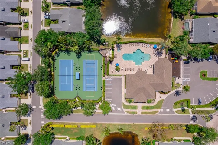 8443  Ibis Cove  CIR, Naples, FL 34119