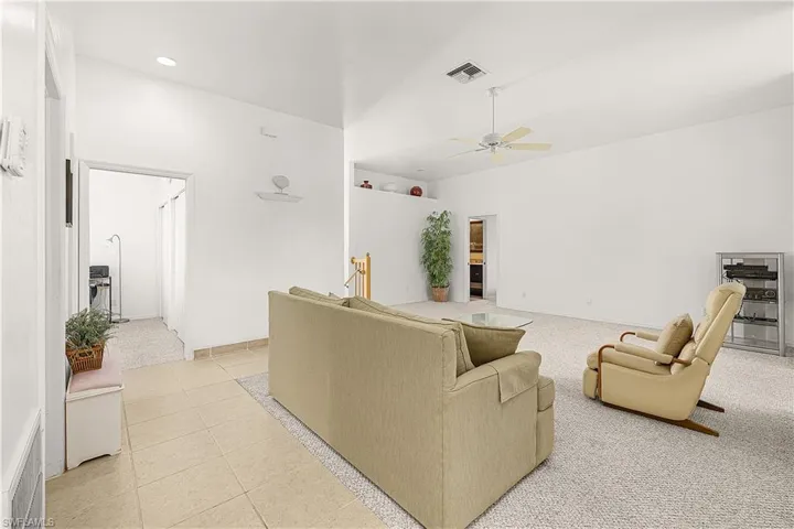 14000  Clubhouse  DR, Bokeelia, FL 33922