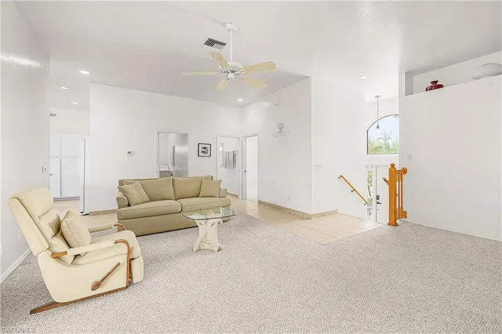 14000  Clubhouse  DR, Bokeelia, FL 33922
