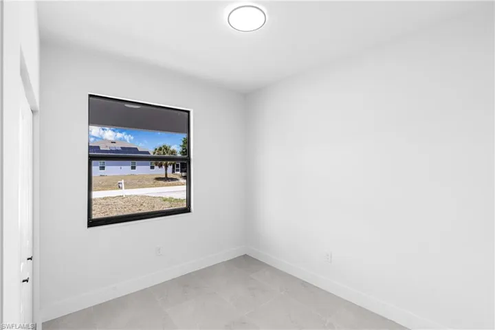 618 Raintree St E, Lehigh Acres, Florida 33974