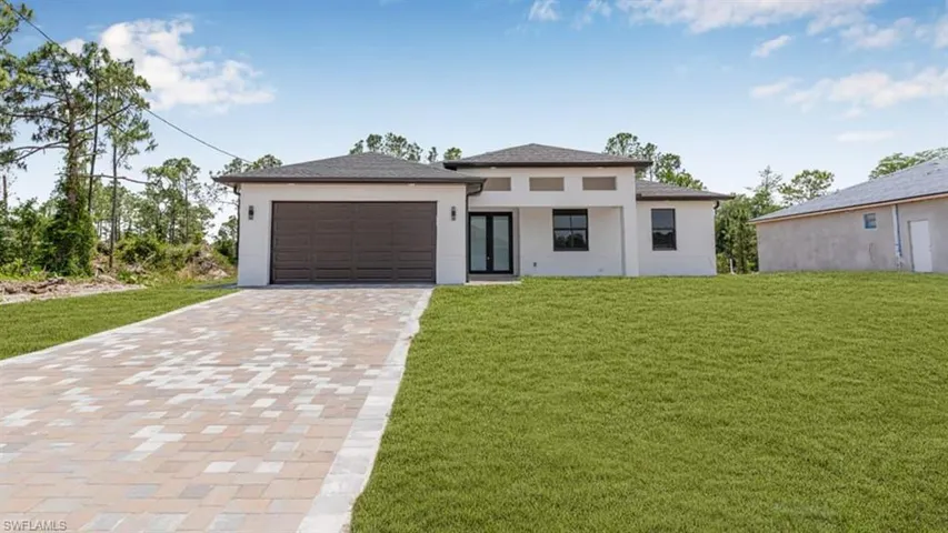 618 Raintree St E, Lehigh Acres, Florida 33974
